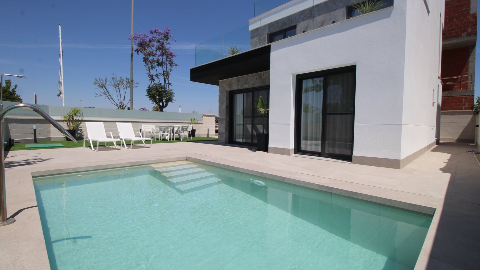 Obra nueva - Chalets -
Pilar de la Horadada