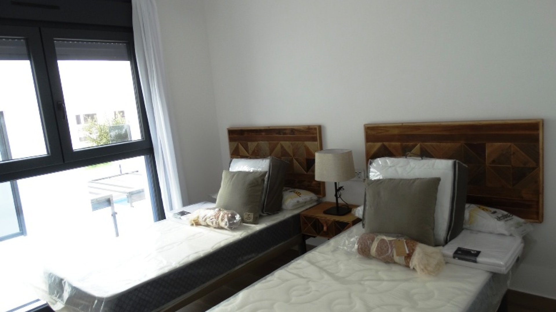 Obra nueva - Chalets -
Pilar de la Horadada