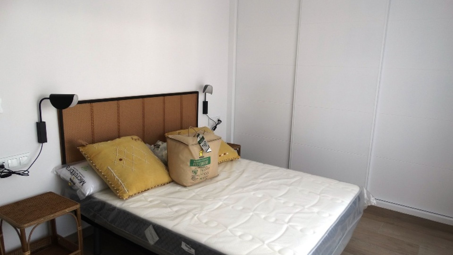 Obra nueva - Chalets -
Pilar de la Horadada