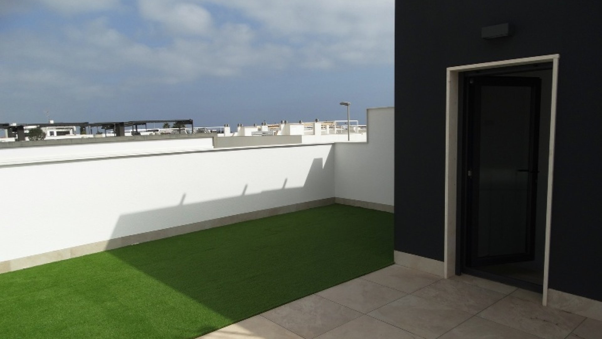 Obra nueva - Chalets -
Pilar de la Horadada