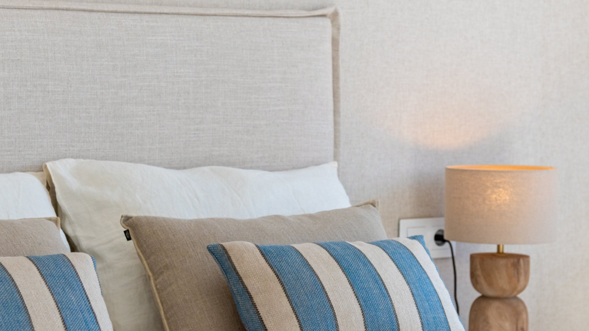 Obra nueva - Chalets -
Pilar de la Horadada