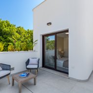 Obra nueva - Chalets -
Pilar de la Horadada