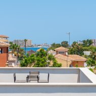 Obra nueva - Chalets -
Playa Paraiso
