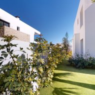 Obra nueva - Chalets -
Polop