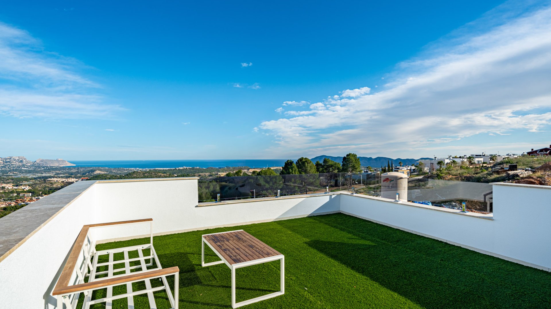 Obra nueva - Chalets -
Polop