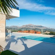 Obra nueva - Chalets -
Polop