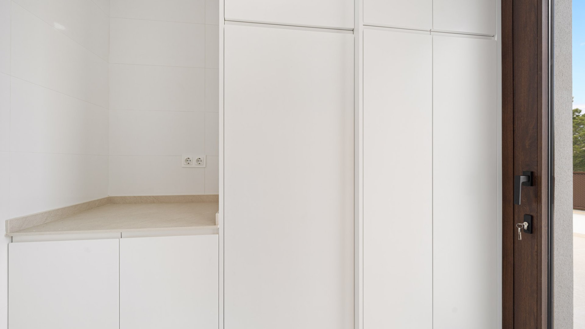 Obra nueva - Chalets -
Polop