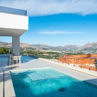 Obra nueva - Chalets -
Polop