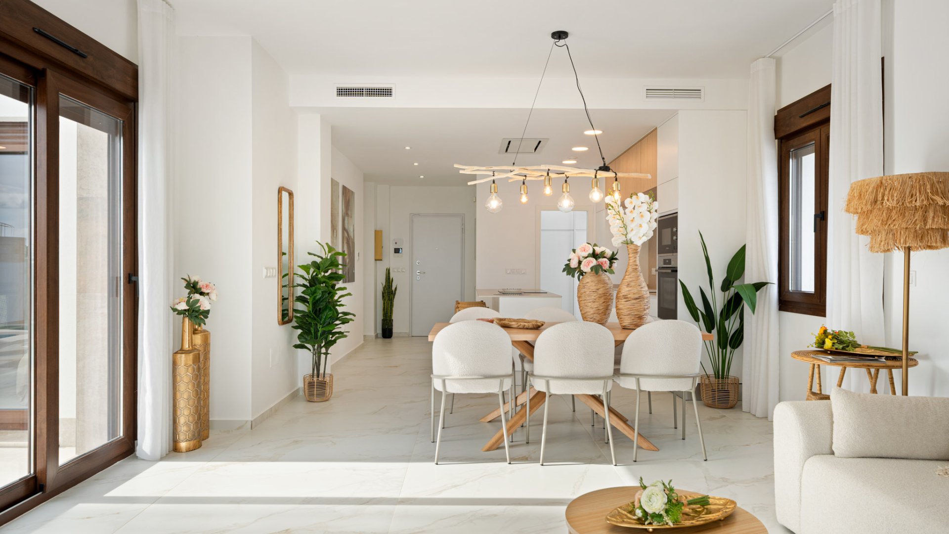 Obra nueva - Chalets -
Polop