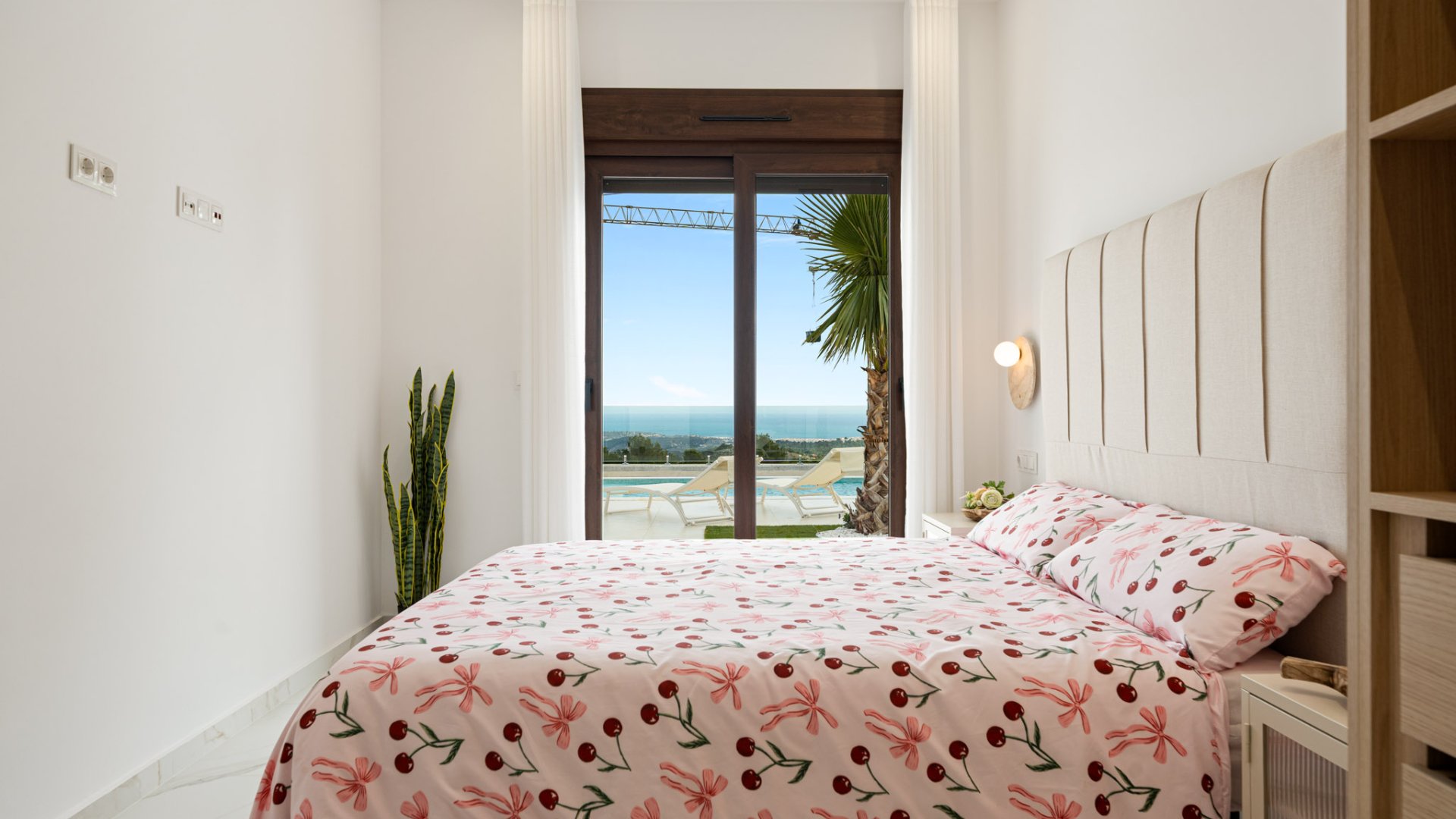 Obra nueva - Chalets -
Polop