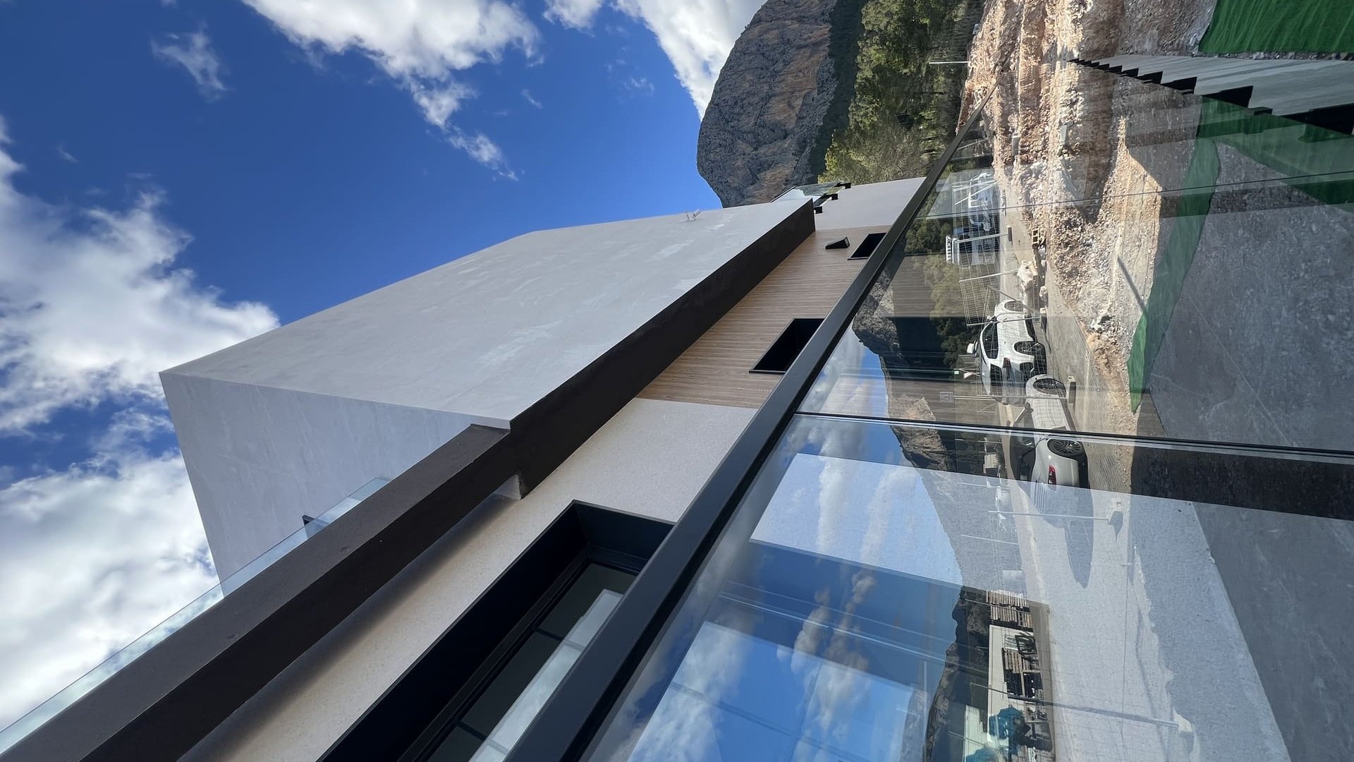 Obra nueva - Chalets -
Polop