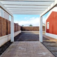 Obra nueva - Chalets -
Purias