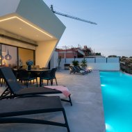 Obra nueva - Chalets -
Rojales
