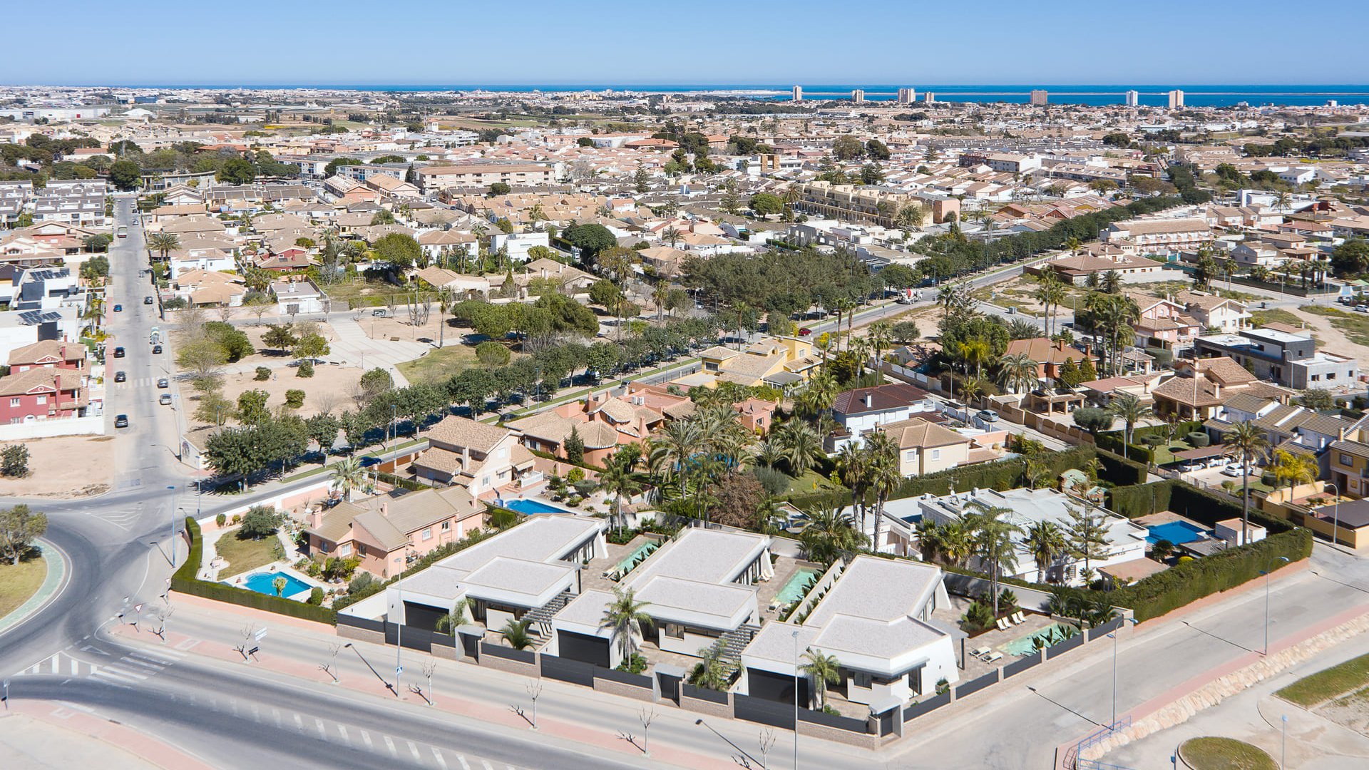 Obra nueva - Chalets -
San Javier