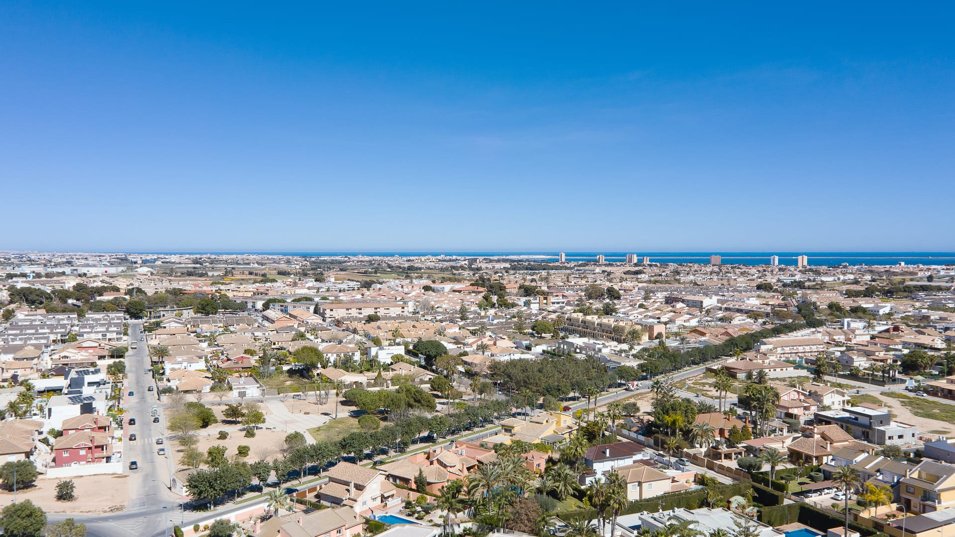Obra nueva - Chalets -
San Javier