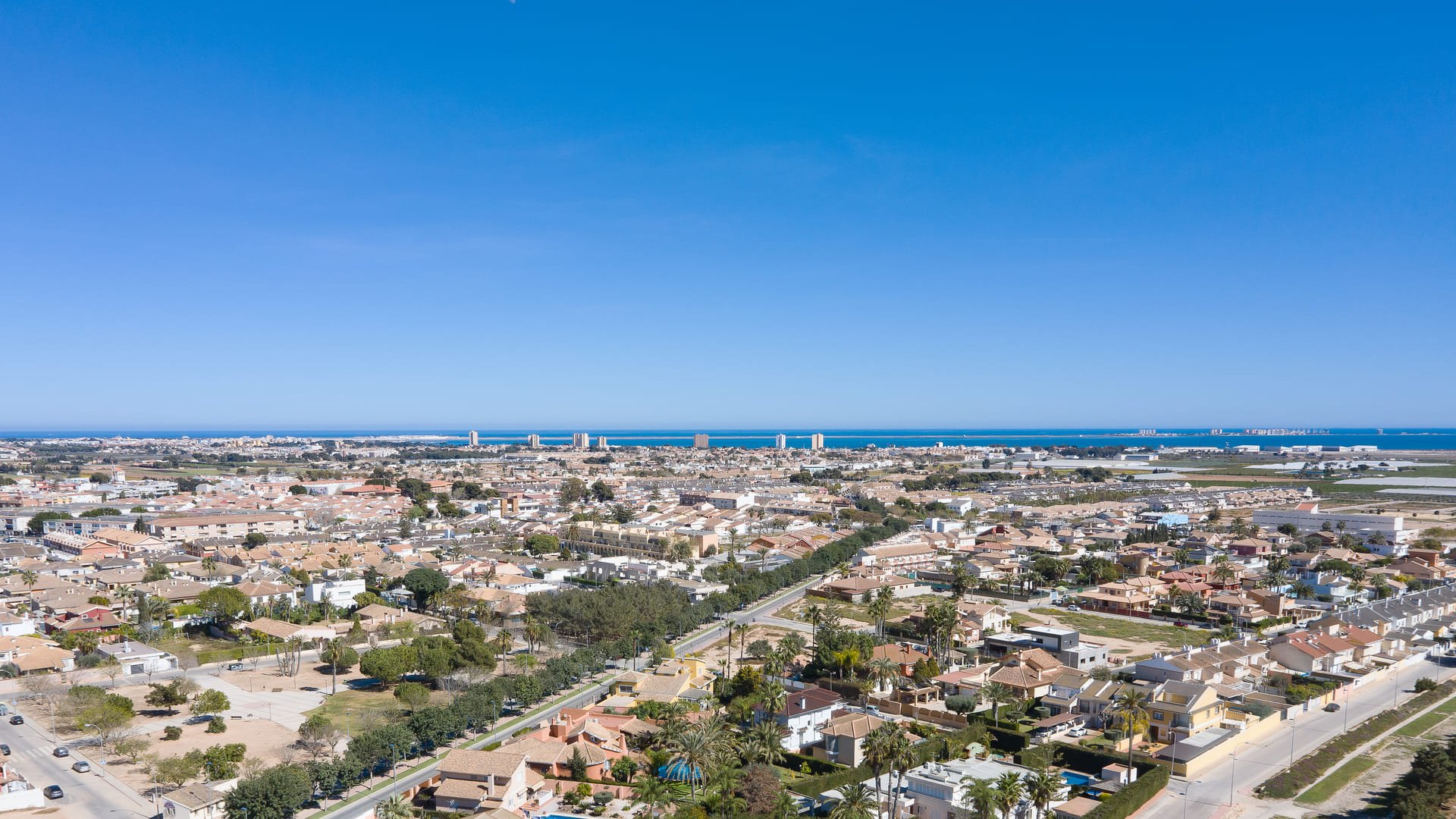 Obra nueva - Chalets -
San Javier