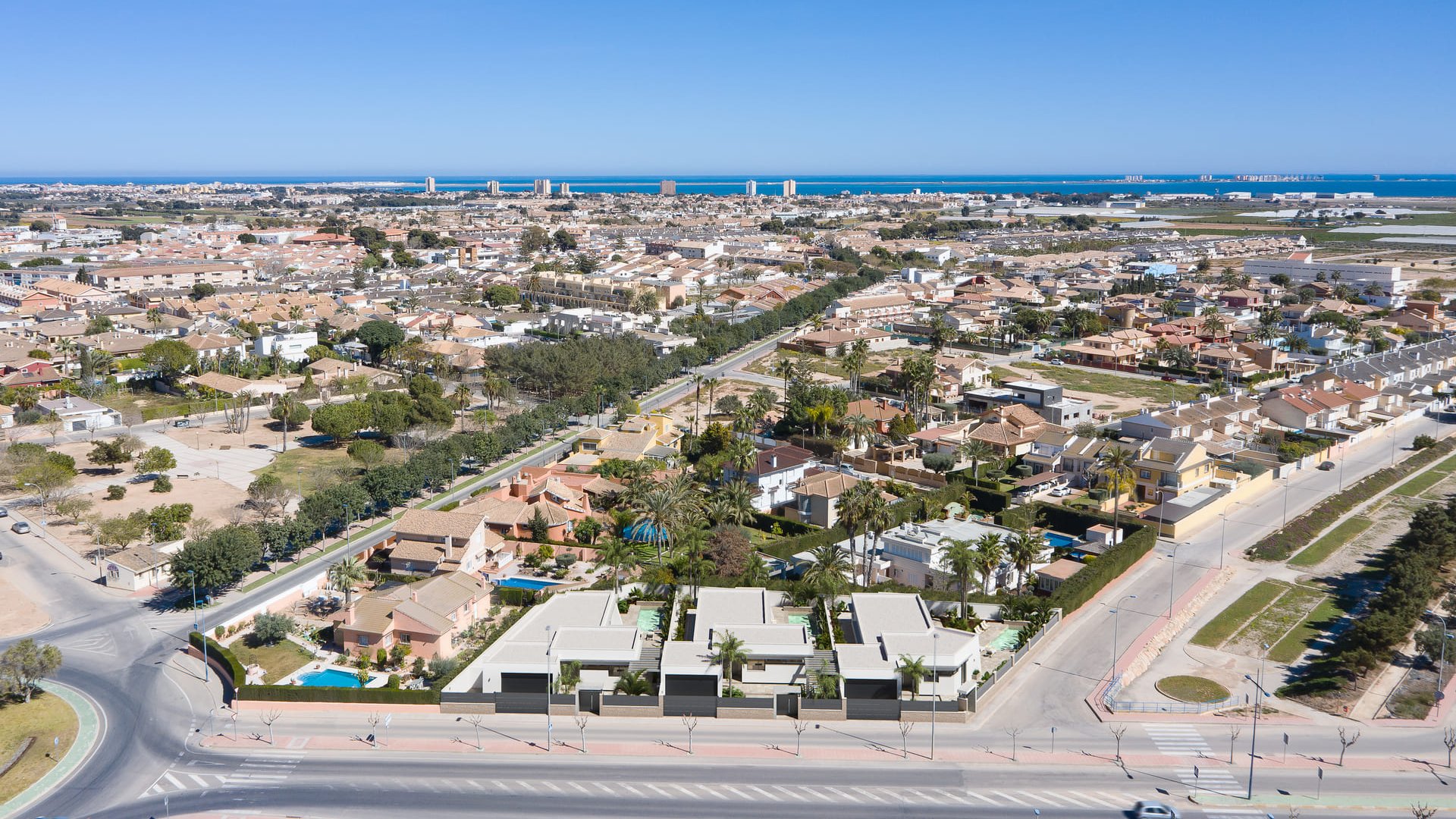 Obra nueva - Chalets -
San Javier