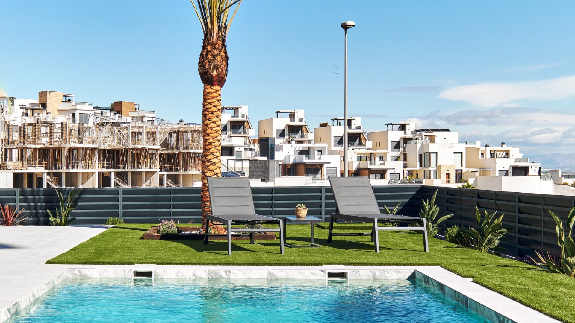 Obra nueva - Chalets -
San Miguel de Salinas