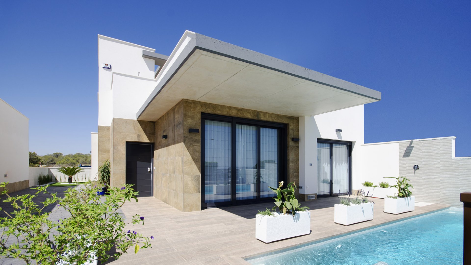 Obra nueva - Chalets -
San Miguel de Salinas