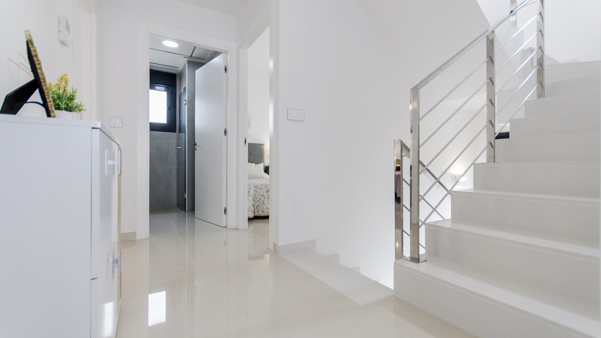 Obra nueva - Chalets -
San Miguel de Salinas