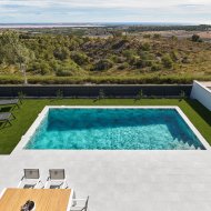 Obra nueva - Chalets -
San Miguel de Salinas