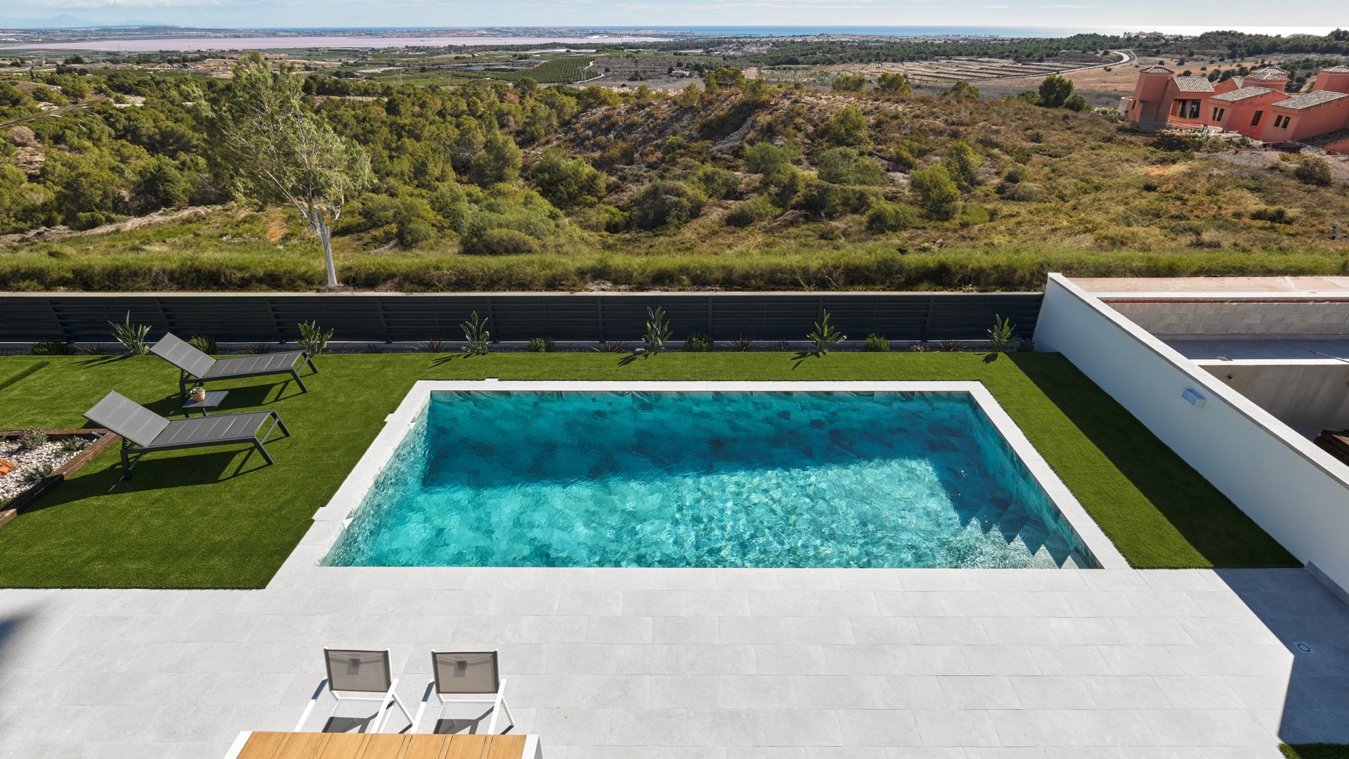 Obra nueva - Chalets -
San Miguel de Salinas