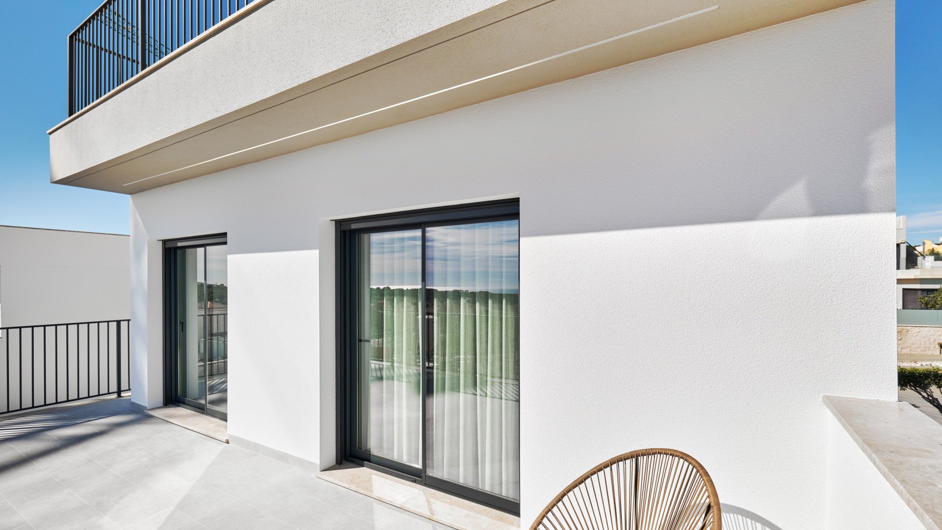 Obra nueva - Chalets -
San Miguel de Salinas