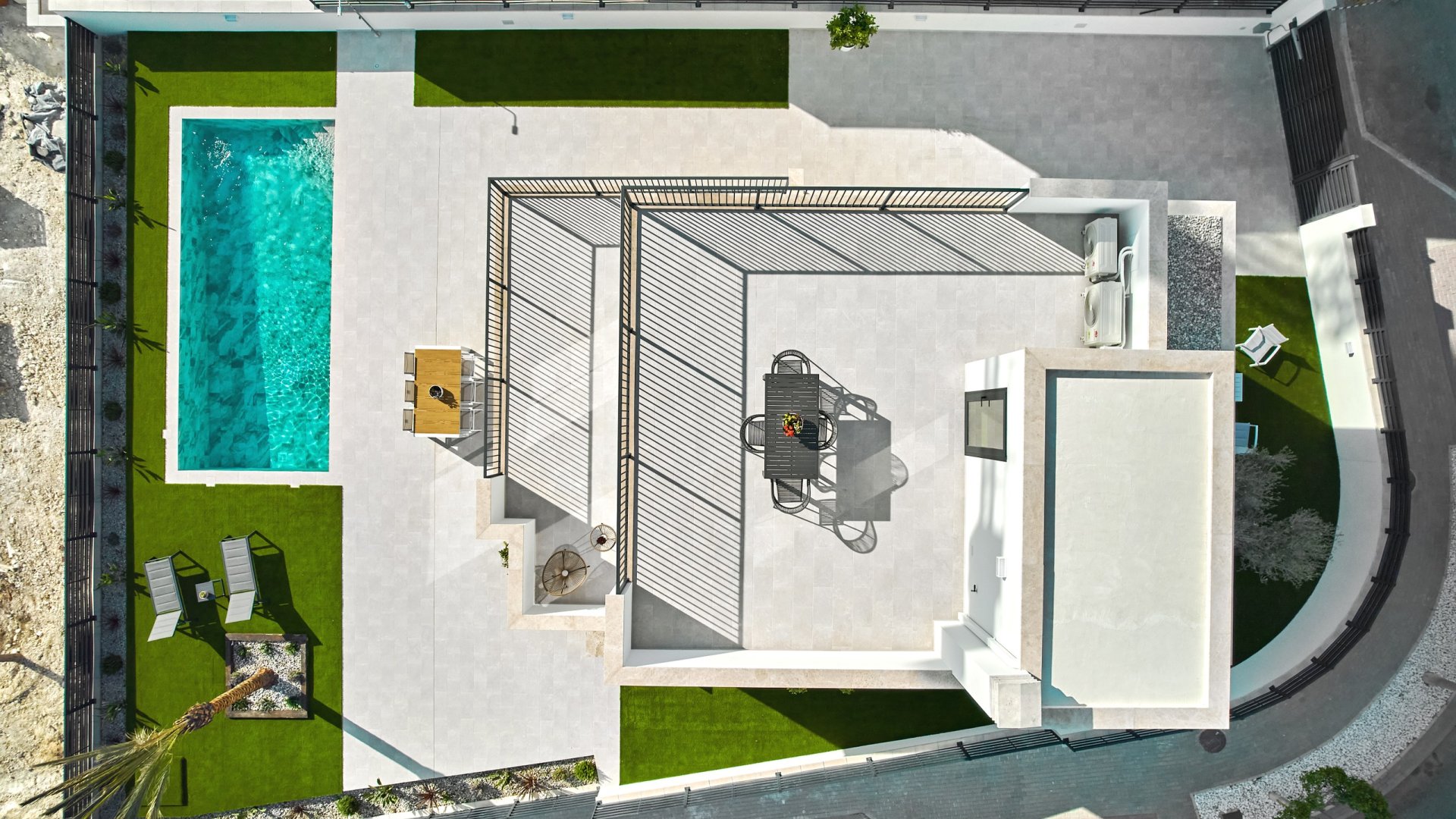 Obra nueva - Chalets -
San Miguel de Salinas