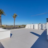 Obra nueva - Chalets -
Torrevieja
