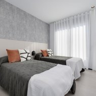 Obra nueva - Chalets -
Torrevieja