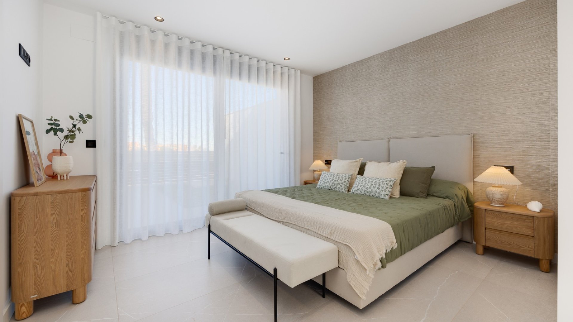 Obra nueva - Chalets -
Torrevieja