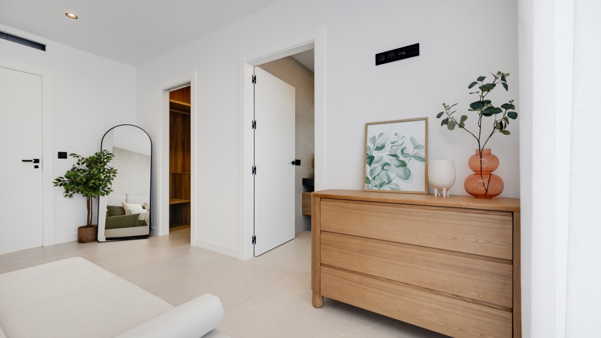 Obra nueva - Chalets -
Torrevieja