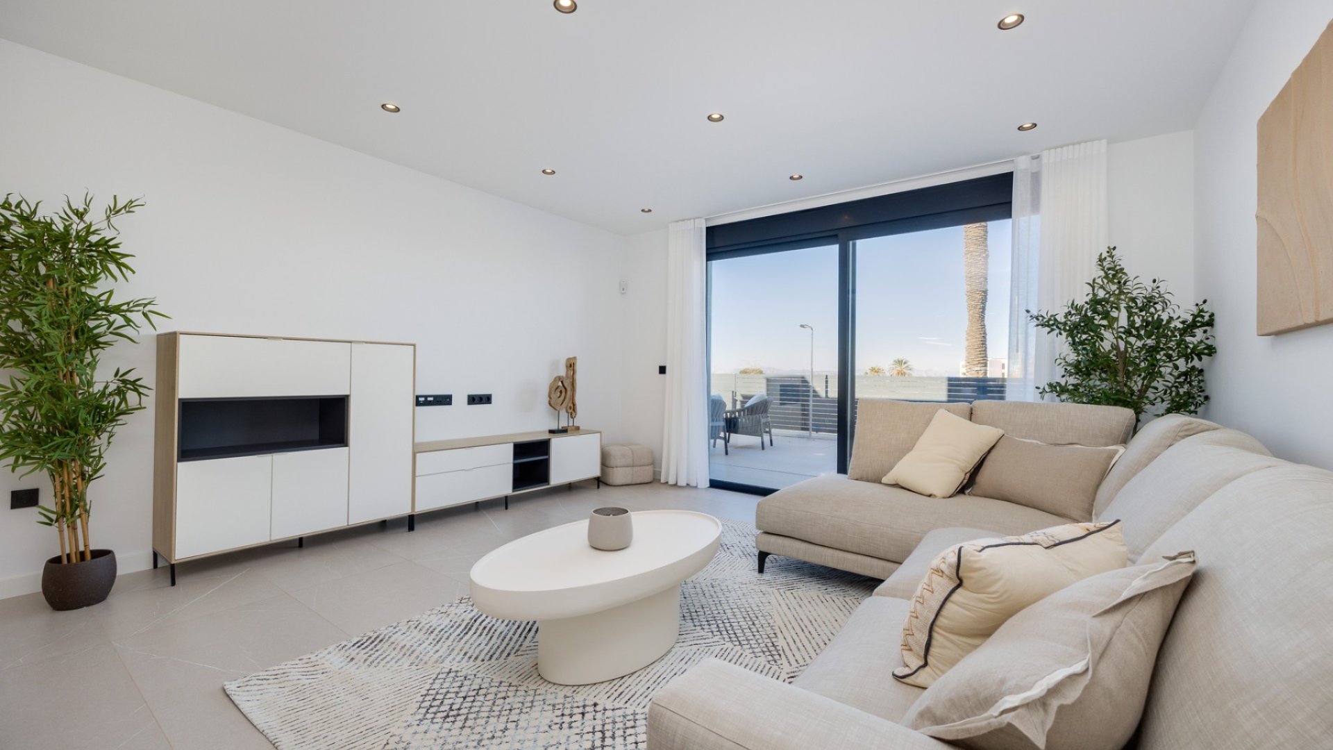 Obra nueva - Chalets -
Torrevieja