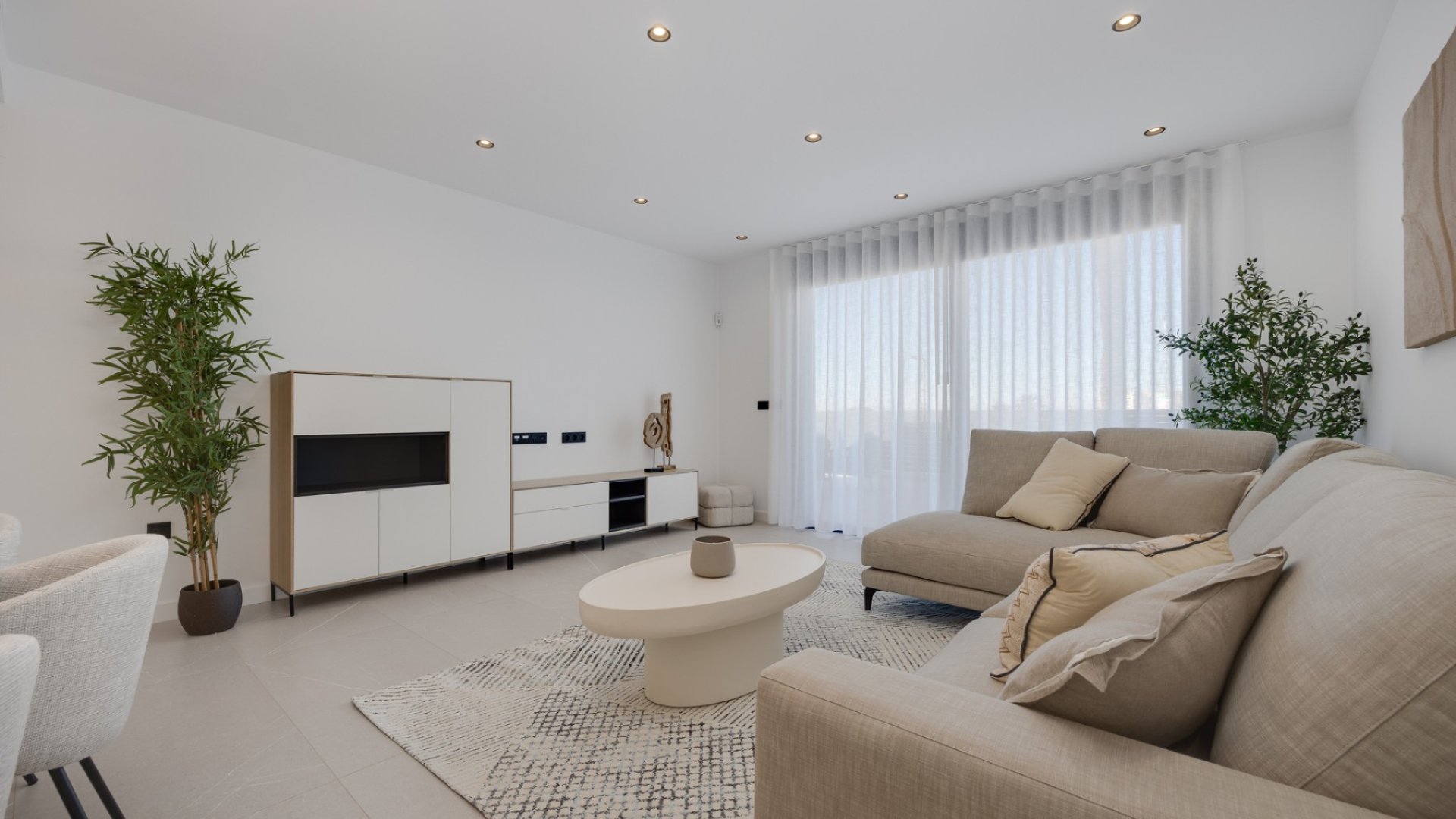Obra nueva - Chalets -
Torrevieja