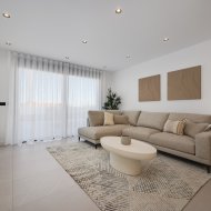 Obra nueva - Chalets -
Torrevieja