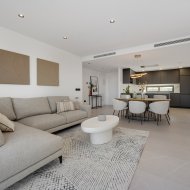 Obra nueva - Chalets -
Torrevieja