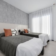 Obra nueva - Chalets -
Torrevieja