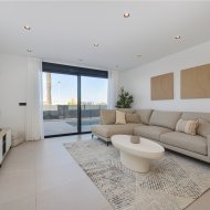 Obra nueva - Chalets -
Torrevieja