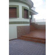 Obra nueva - Chalets -
Torrevieja