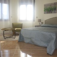 Obra nueva - Chalets -
Torrevieja