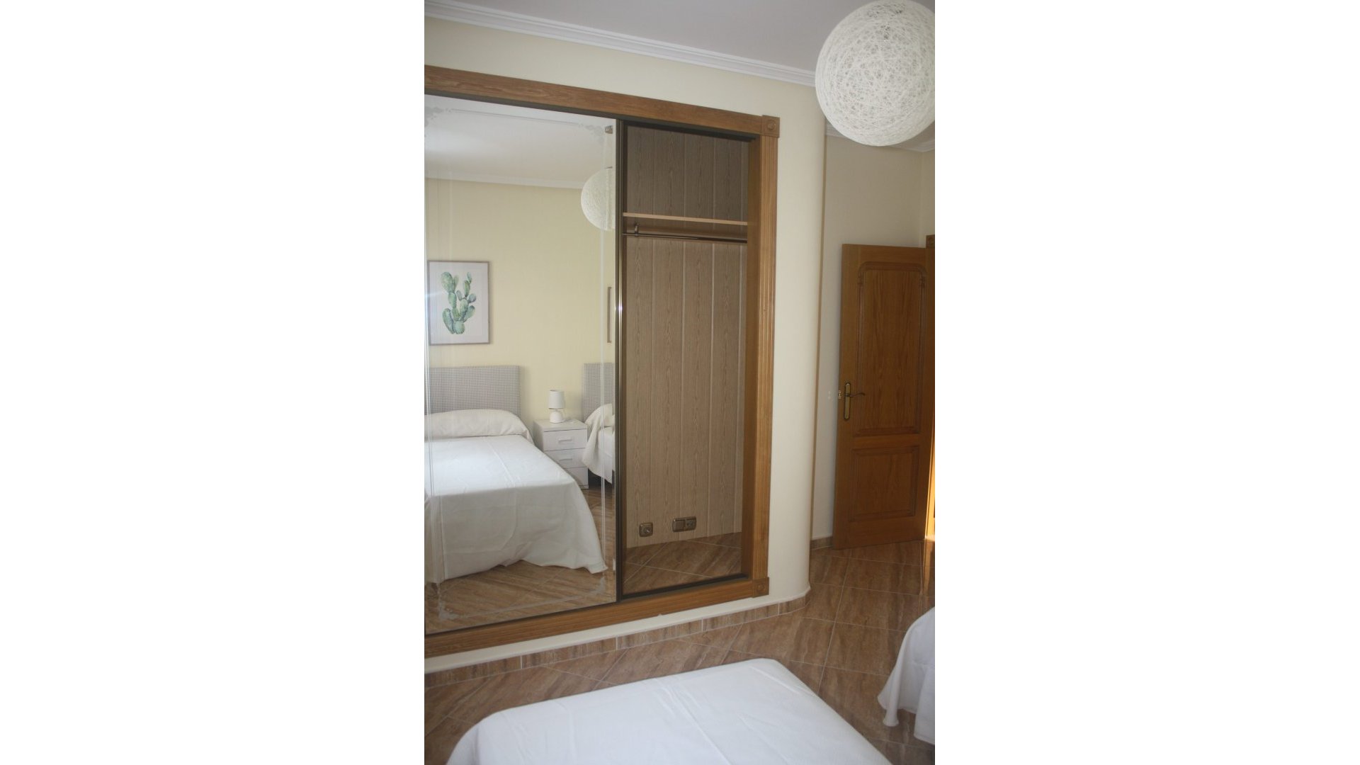 Obra nueva - Chalets -
Torrevieja