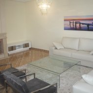 Obra nueva - Chalets -
Torrevieja