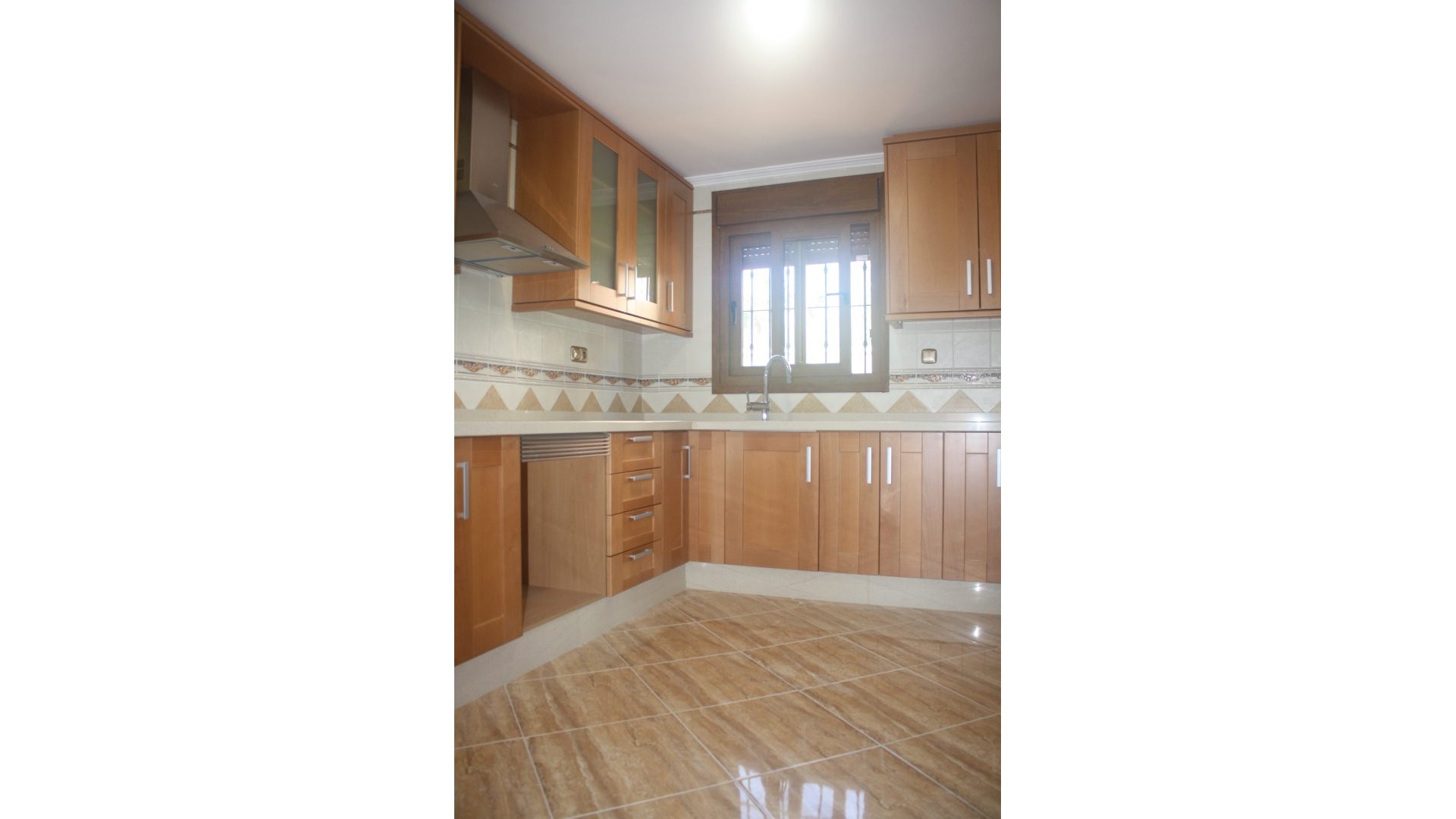 Obra nueva - Chalets -
Torrevieja