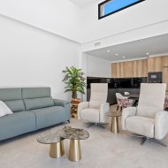Resale - 6. Detached villa -
Daya Nueva