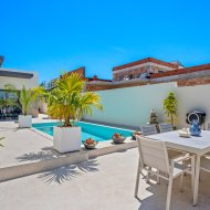 Resale - 6. Detached villa -
Daya Nueva