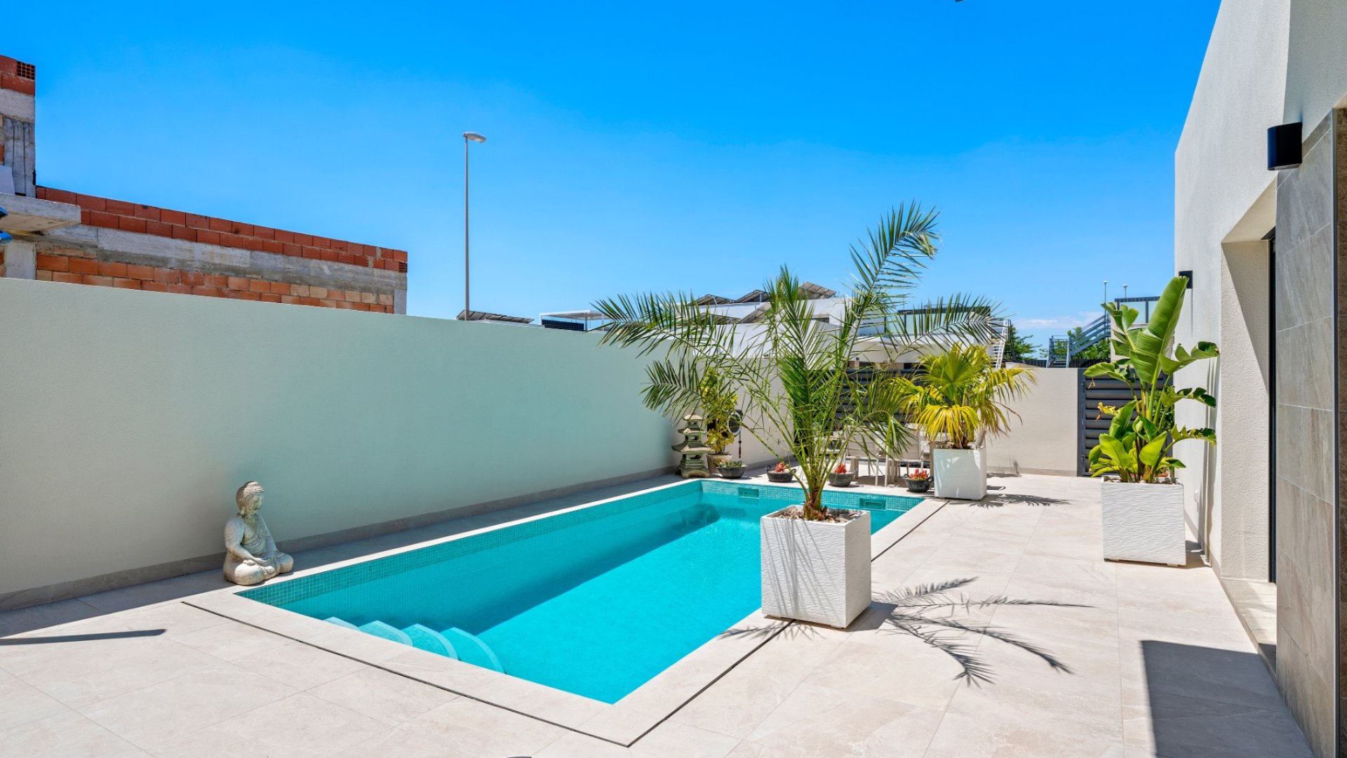 Resale - 6. Detached villa -
Daya Nueva