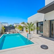 Resale - 6. Detached villa -
Daya Nueva