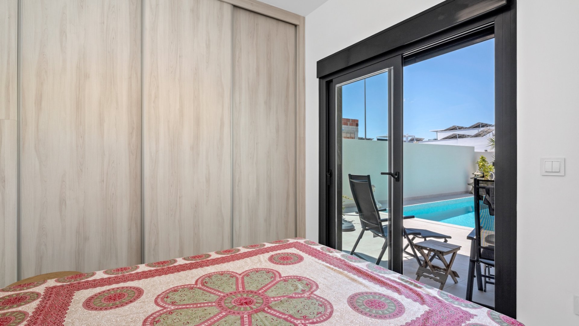 Resale - 6. Detached villa -
Daya Nueva