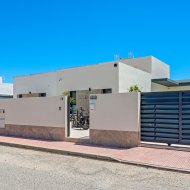 Resale - 6. Detached villa -
Daya Nueva