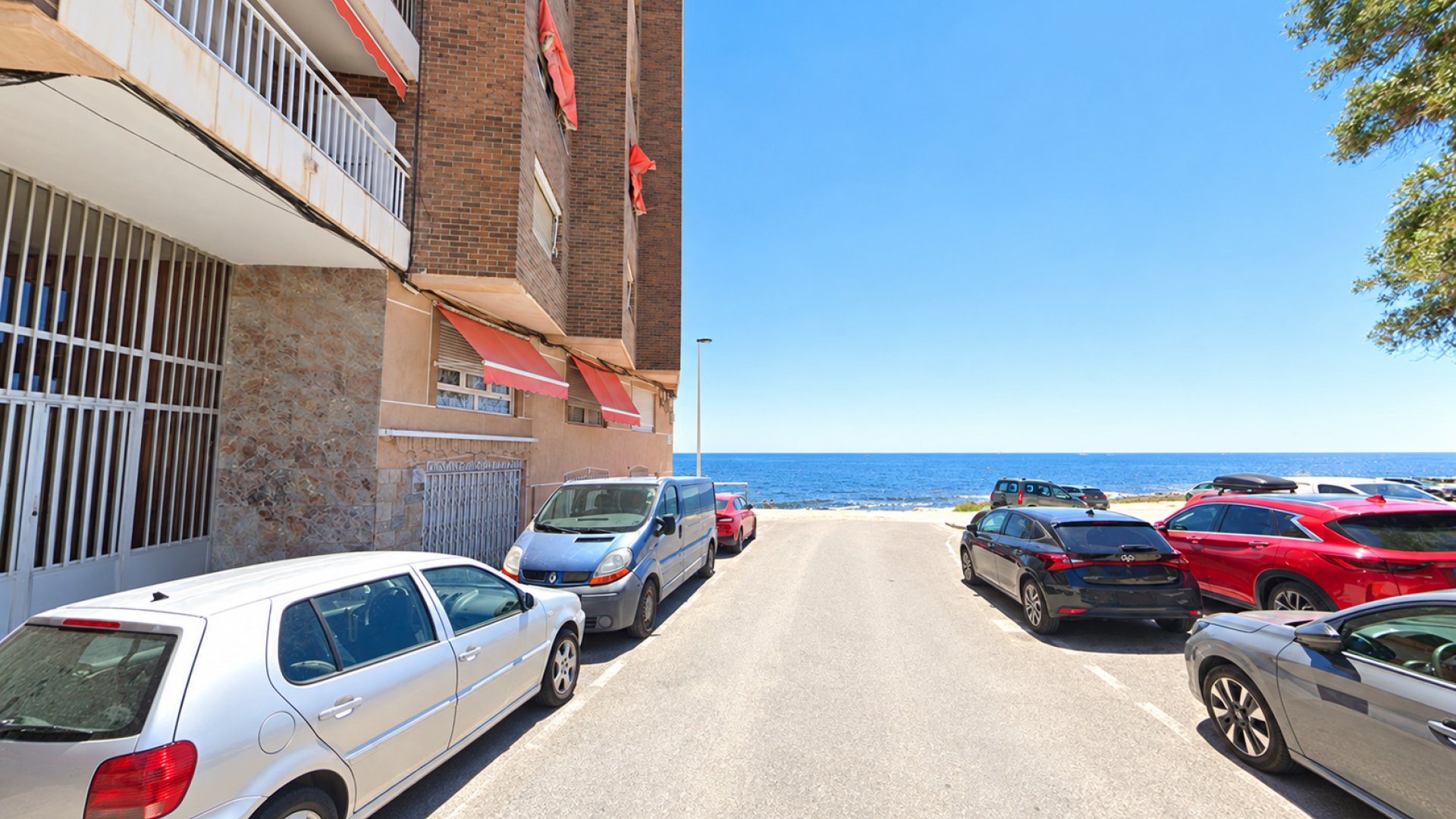 Resale - Apartment / Duplex -
Torrevieja - Playa de los Naufragos